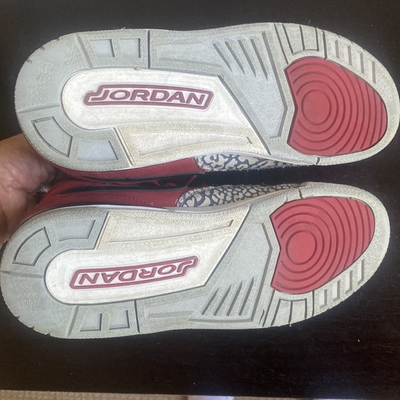 Nike Jordan 6.5Y Red High Top - Picture 5 of 6